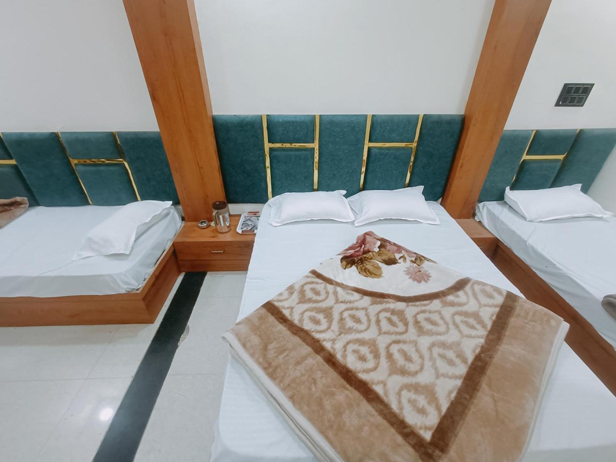 Hotel Shreem Ujjain Exterior foto